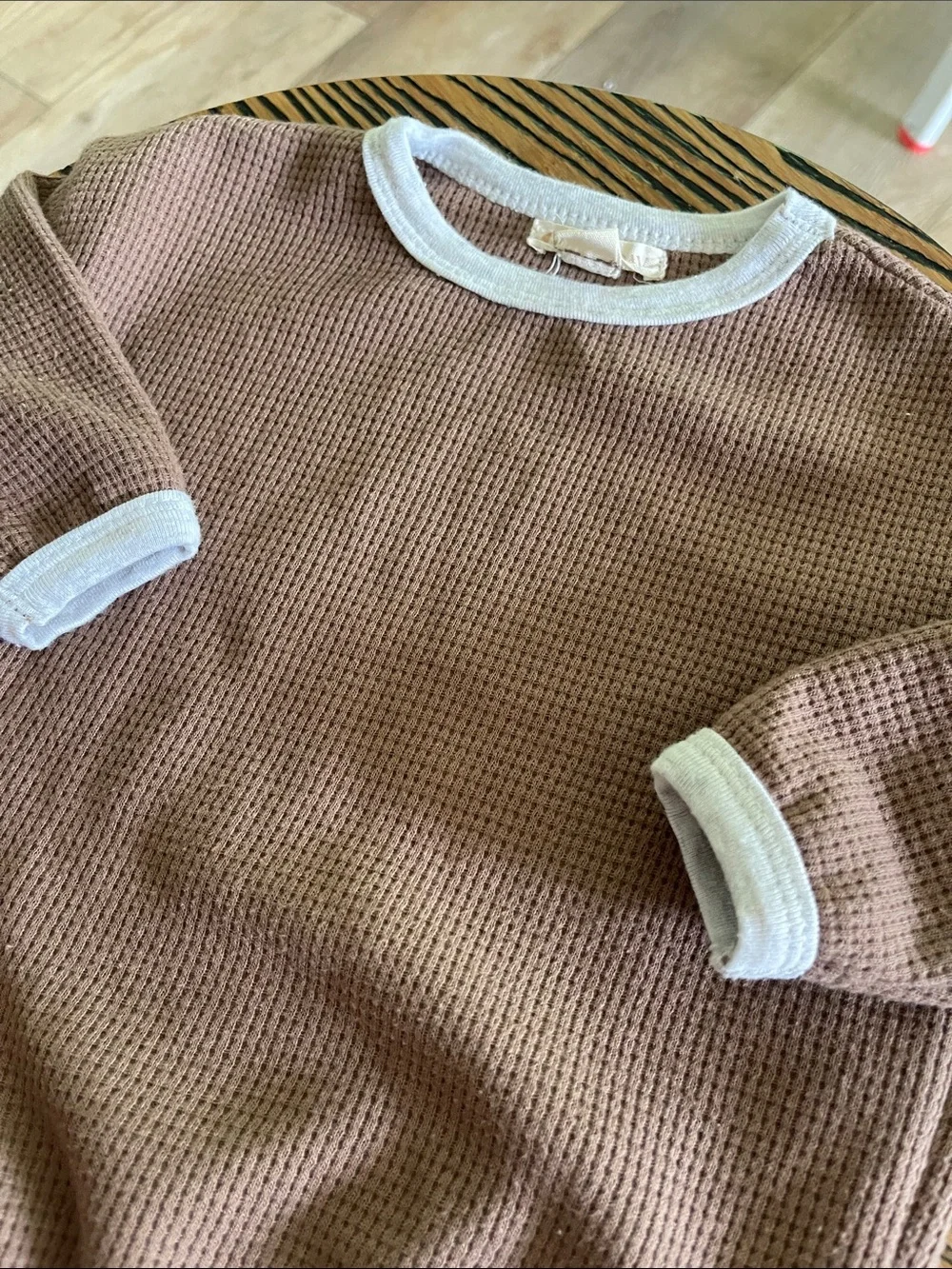 Ollie’s Day Waffle-Knit Set in Brown with Gray Trim